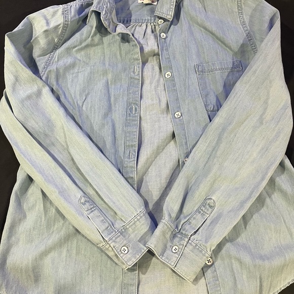 Assorted Clothes. - Picture 15 of 15